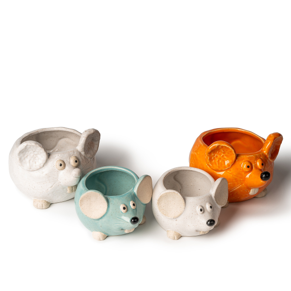 Tempat Lilin Keramik Berbentuk Tikus: Menghadirkan Kelucuan dan Kehangatan dalam Kehidupan