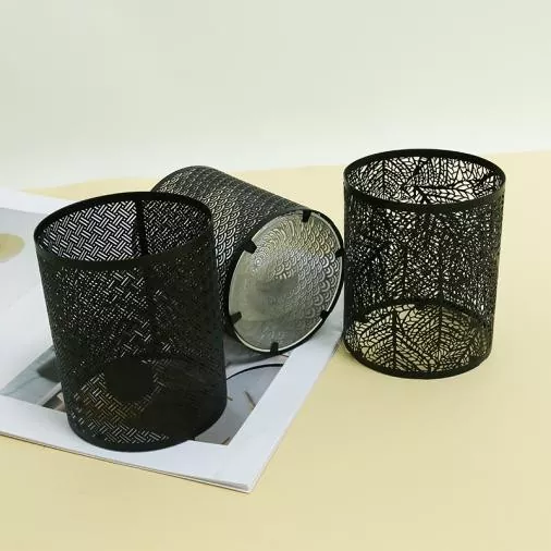 Tempat Lilin Black Metal Tempat Lilin Black Metal