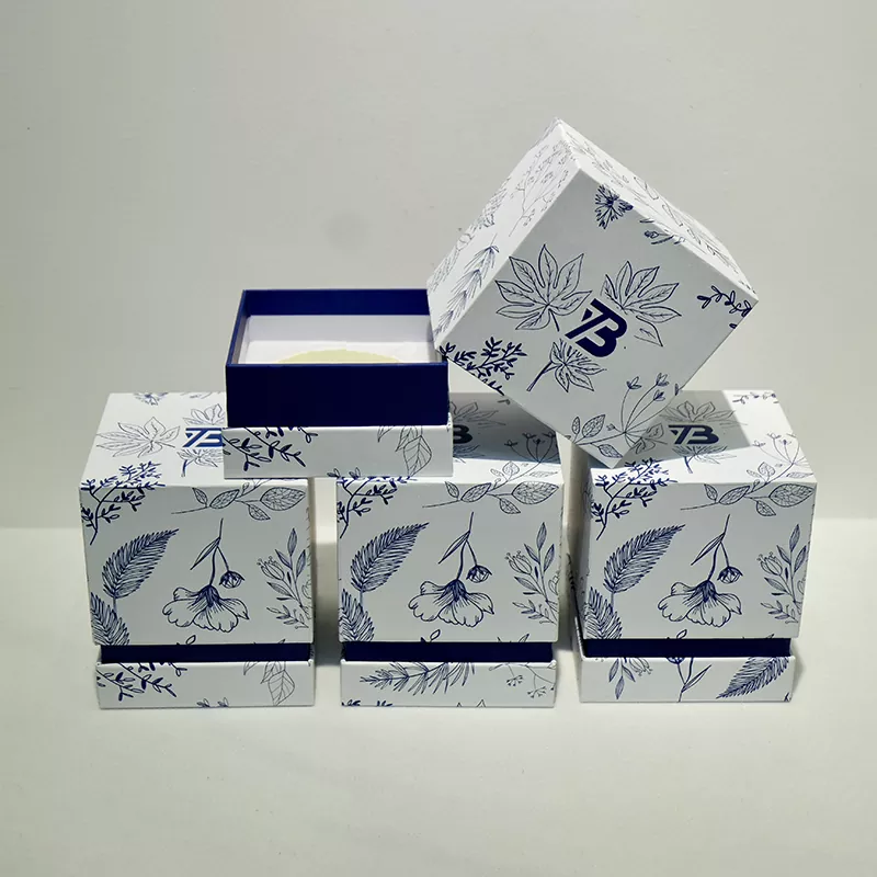 Kotak hadiah buatan tangan parfum khusus