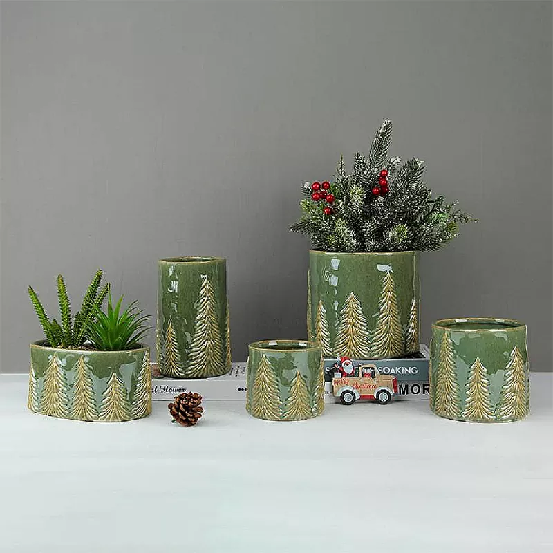 Vas Pinus Natal Timbul