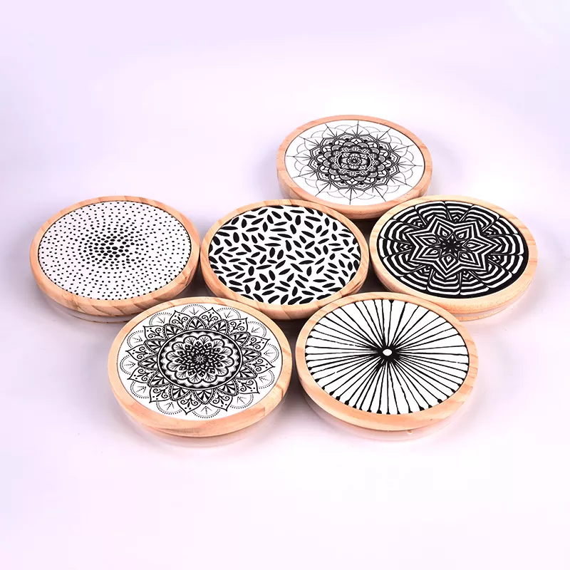 Tutup kayu pencetakan pola yang dipersonalisasi