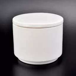 Pemegang lilin keramik tradisional